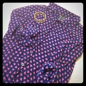 Navy & Red sheer hearts top