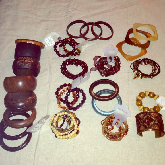 ⛔️SOLD IN BUNDLE⛔️ Bangles and Bracelets!!!