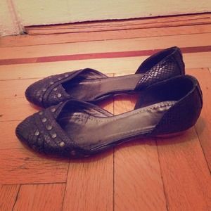 Theory black textured leather flats with studs