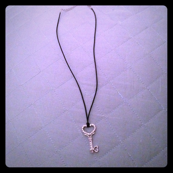 Key necklace