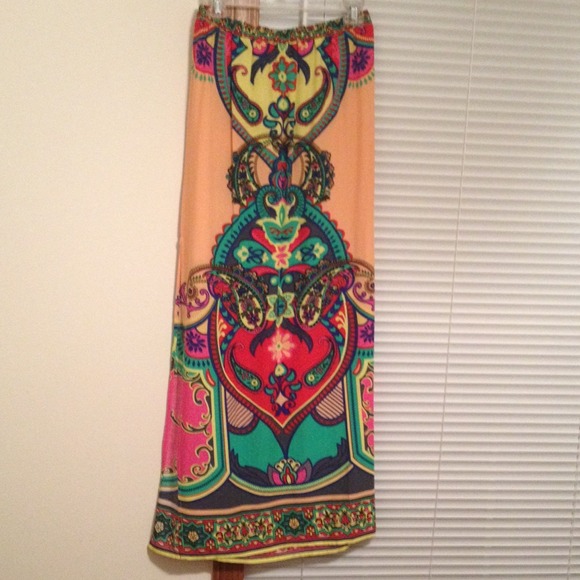 Maxi skirt