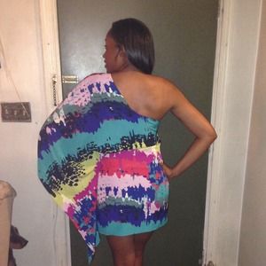 🙆🎉🎊🎉🎊HOST PICK🎊🎉 🎊🎉 NWT MULTICOLOR DRESS!