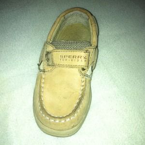 Sperry size 8 toddler!!