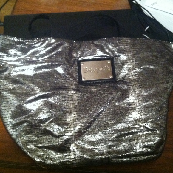 metalic betsy johnson purse!!💕 - Picture 1 of 3