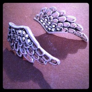 Silver angel wing earrings