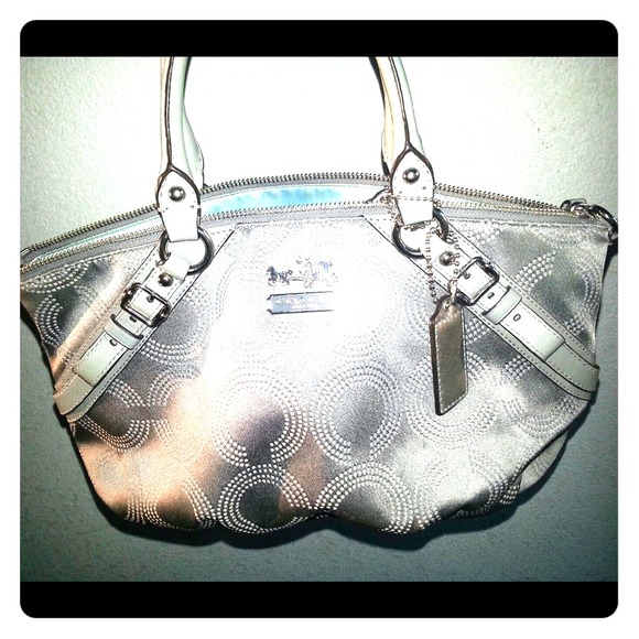 RESERVED FOR @laurab331 😍😍😍😍😍