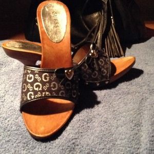 Guess wood shoes/HOLD