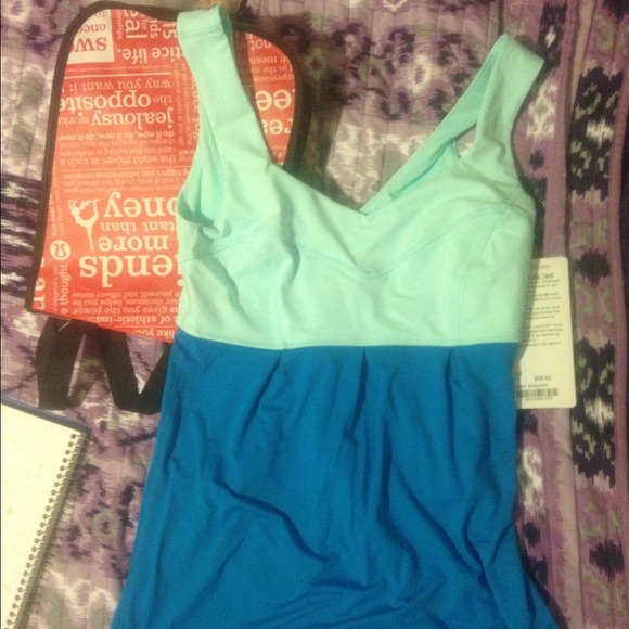 Lululemon Run Tame Me Tank