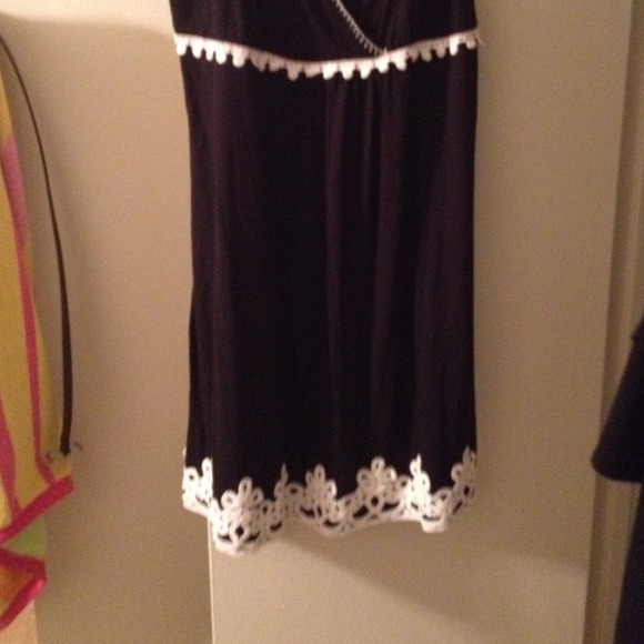 ❌SOLD IN BUNDLE❌Black empire waist sundress