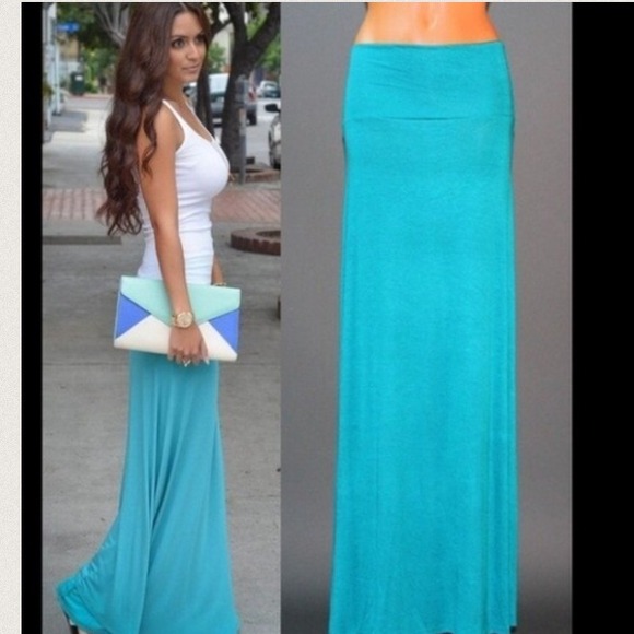 Dresses & Skirts - 🎀Adorable Turquoise Maxi Long Maxi Skirt🎀