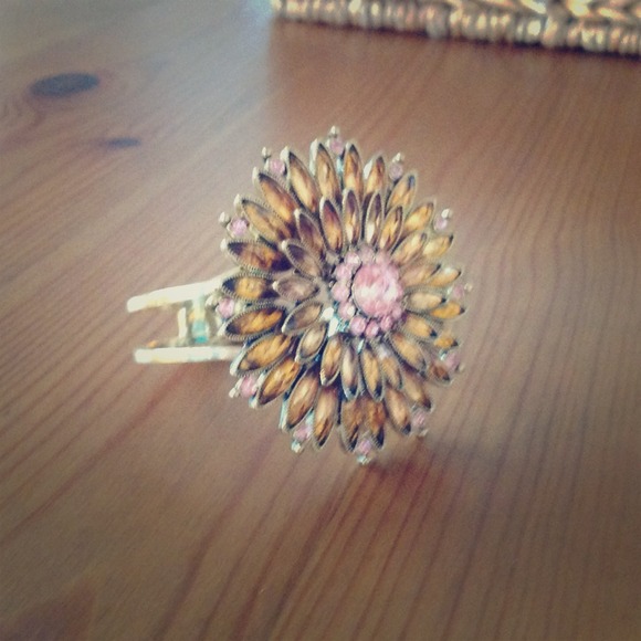 Gold Tone and Pink Crystal Bracelet