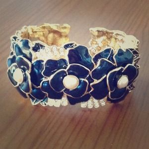 Kenneth Jay Lane Pearl and Crystal Cuff