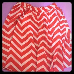 Zigzag skirt
