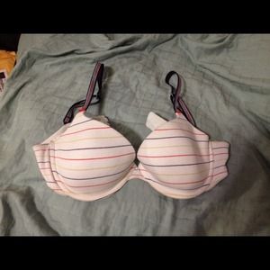 Traded!   VS white striped bra 36D
