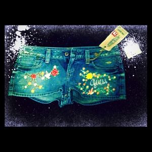 LIMITED EDITION Loveblum mini shorts by Guess. NEW
