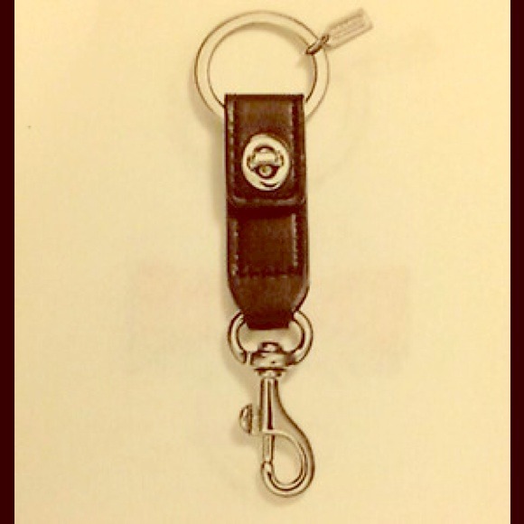 Coach Key chain turnlock