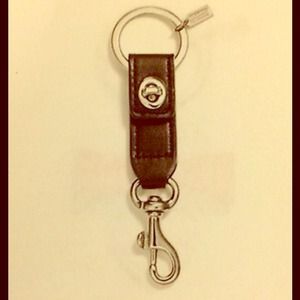 Coach Key chain turnlock