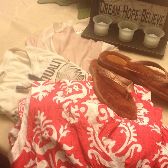 Bundle for thehouse.