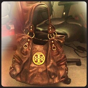 Great Tory Burch inspired large brown bag.
