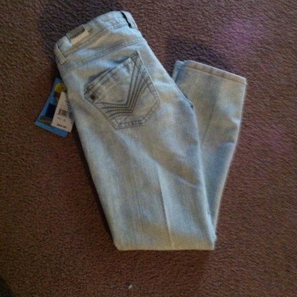 Pants - Picture 2 of 3