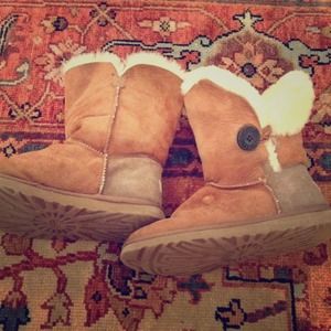 JUST REDUCED Ugg Bailey Boot