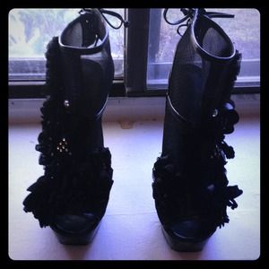 Collin Stuart heels