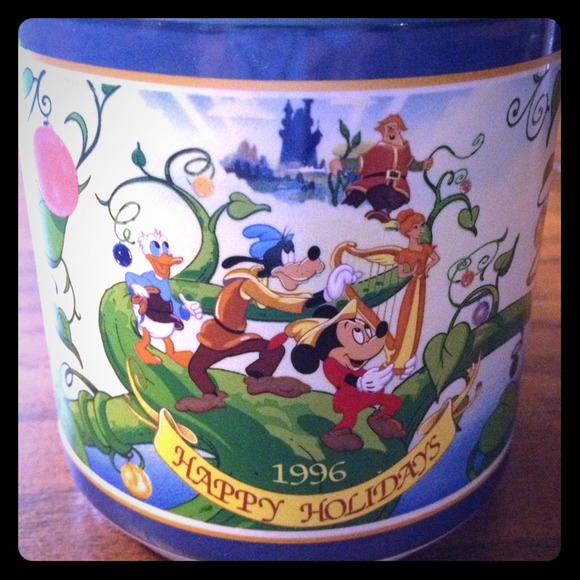 ☕Disney Authentic 1996 Happy Holidays Mug