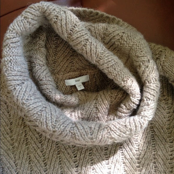 ❤Final price❤GAP warm turtleneck sweater