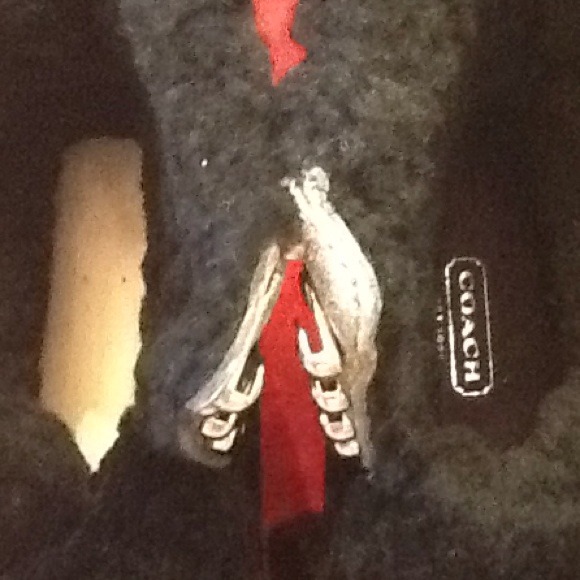 🎉 HOST PICK 🎉  SLVR/BLK BOOT W/ LINING - Picture 4 of 4