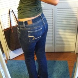 American eagle slim boot size 4 long jeans 💜
