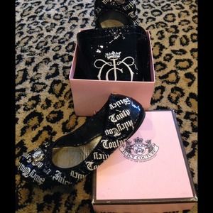 JUICY COUTURE FLATS W/Bag &Box 👹lowered price👹