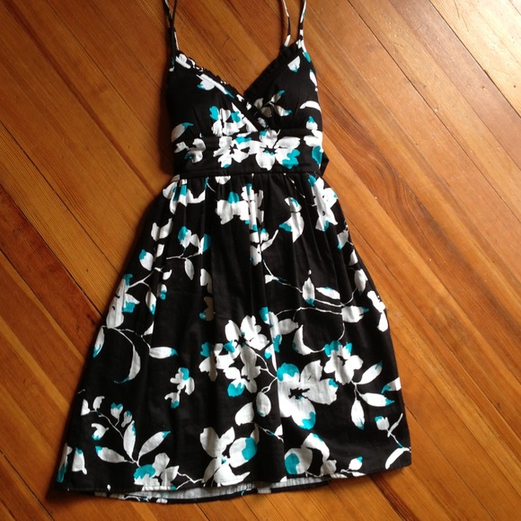 Sleeves Floral Sundress