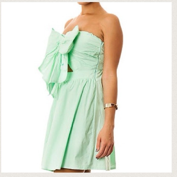 🎀👗Bow Dress👗🎀 - Picture 2 of 4