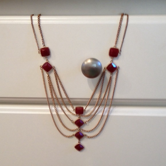 SOLD. Necklace. Worn twice - Picture 1 of 2