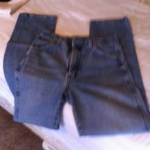 Women's wranglers size 7 approx 30x30