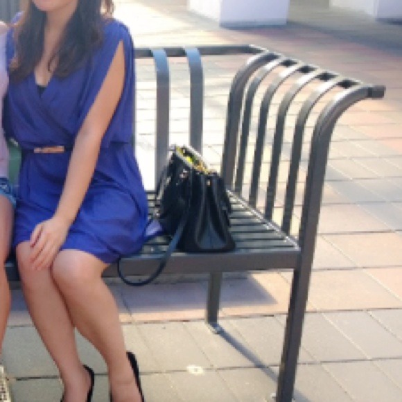 💢💢SOLD💢💢BCBG generation dress