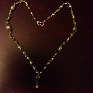 Green beaded drop necklace