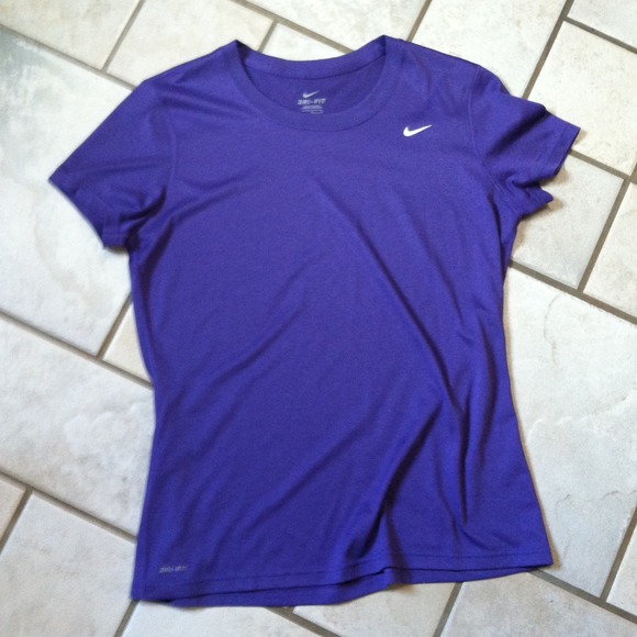 RESERVED FOR DMHARGRAVE---BUNDLE 2 Nike Tops