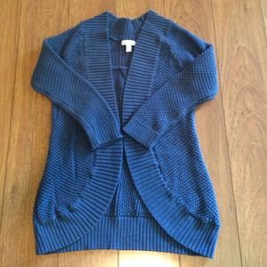 Delia's sweater small - blue