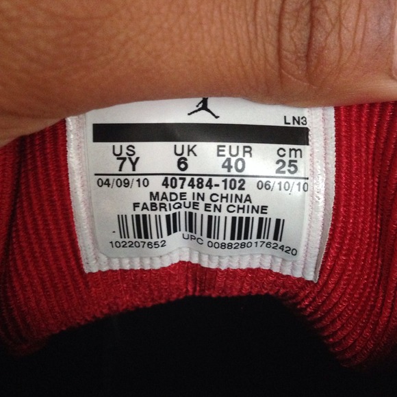 Jordans ! - Picture 4 of 4