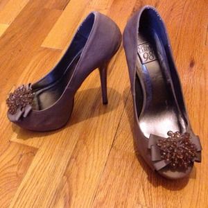 Taupe colored pumps!