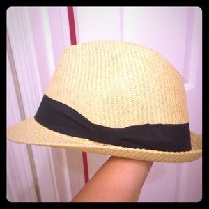 Urban outfitters fedora