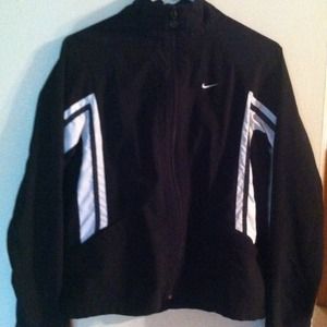 SOLD🎀NIKE Zip Up Jacket