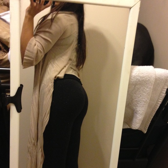 BEBE SHALL - Picture 3 of 4