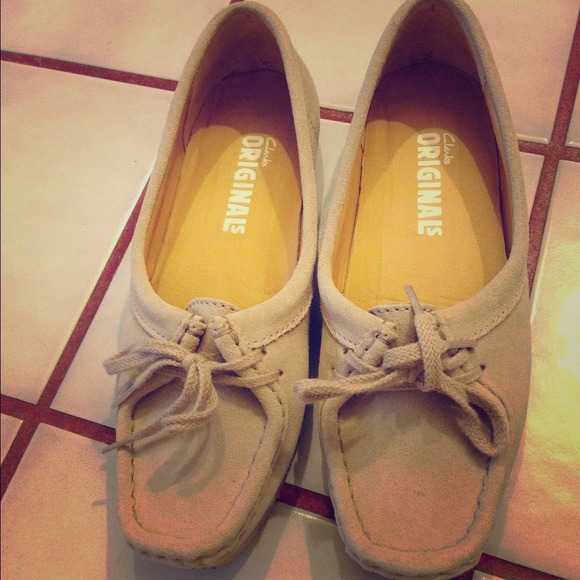 Clark's Original Woman's Flat Wallabees