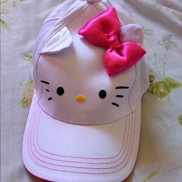 🔴SOLD🔴Hello kitty hat