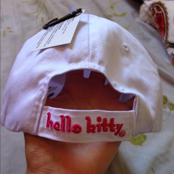 🔴SOLD🔴Hello kitty hat - Picture 2 of 3