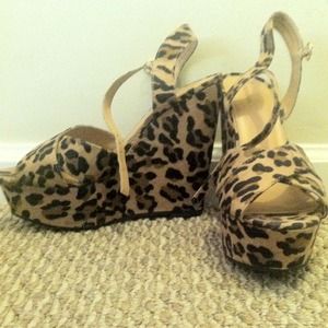 Open toe sandal wedge