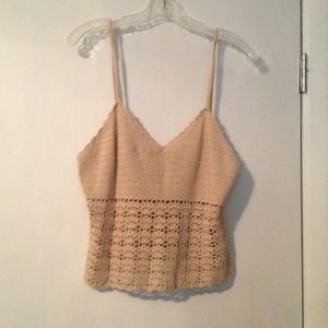❌TRADED 🌸✌ Hippy boho beige crochet crop top