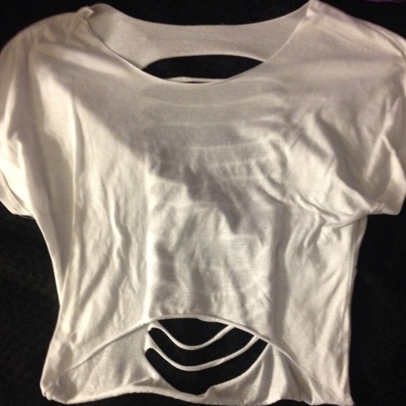 Destroyed back white tee